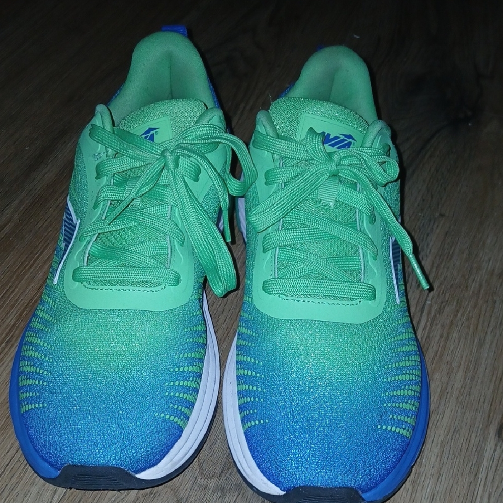 Avia Green and Blue Athletic Shoes
